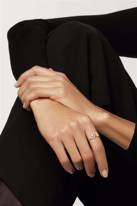 chanel 5 連 リング|The Collection N°5 Rings .